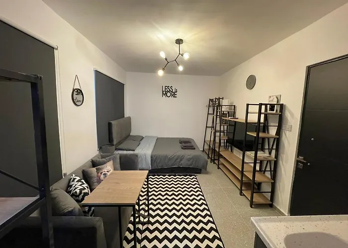 Διαμέρισμα Mr. In Ortakoy , North + Wifi + Netflix Λευκωσία