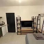 Апартаменти Mr. In Ortakoy , North + Wifi + Netflix *