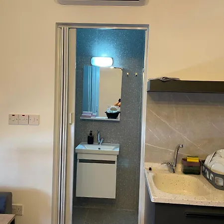 Mr. In Ortakoy , North + Wifi + Netflix Appartamento