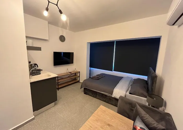 Mr. In Ortakoy , North + Wifi + Netflix Апартаменти *