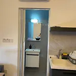 Mr. In Ortakoy , North + Wifi + Netflix Apartment